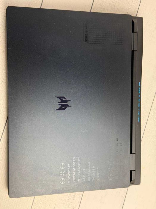 Acer Predator Helios Neo 16  i9-13900HX RTX 4070 32ram 1TB 165hz