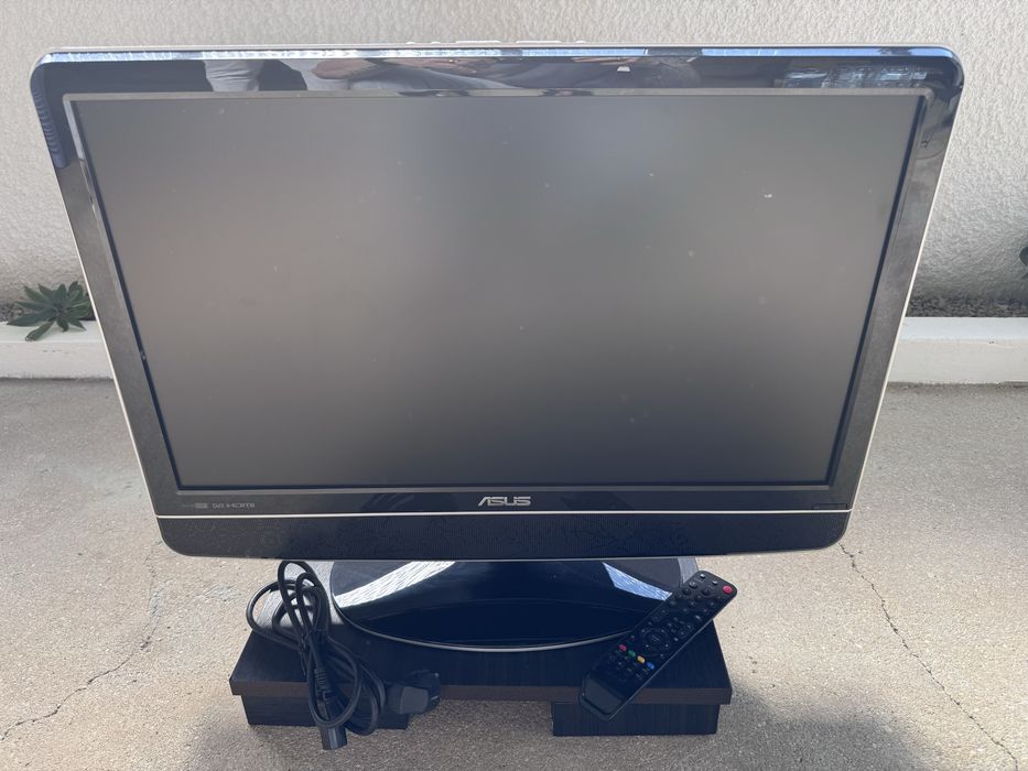 TV monitor ASUS modelo 27T1E, +Webcams +Teclado