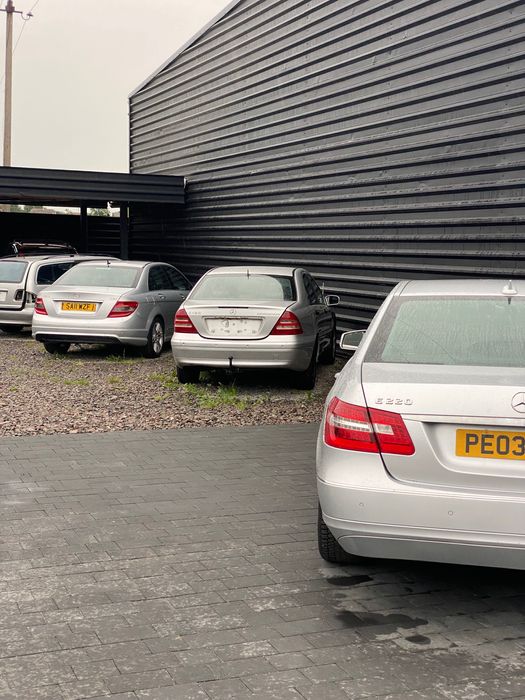 Розборка MERCEDES w212 w211 w210 w209 w208 w207 w204 w203 w202 w246 w245 w242 w169  бампер капот фара зеркало поріг решітка кришка багажника радіатор