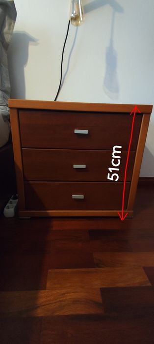 Conjunto cómoda e 2 mesas de cabeceira