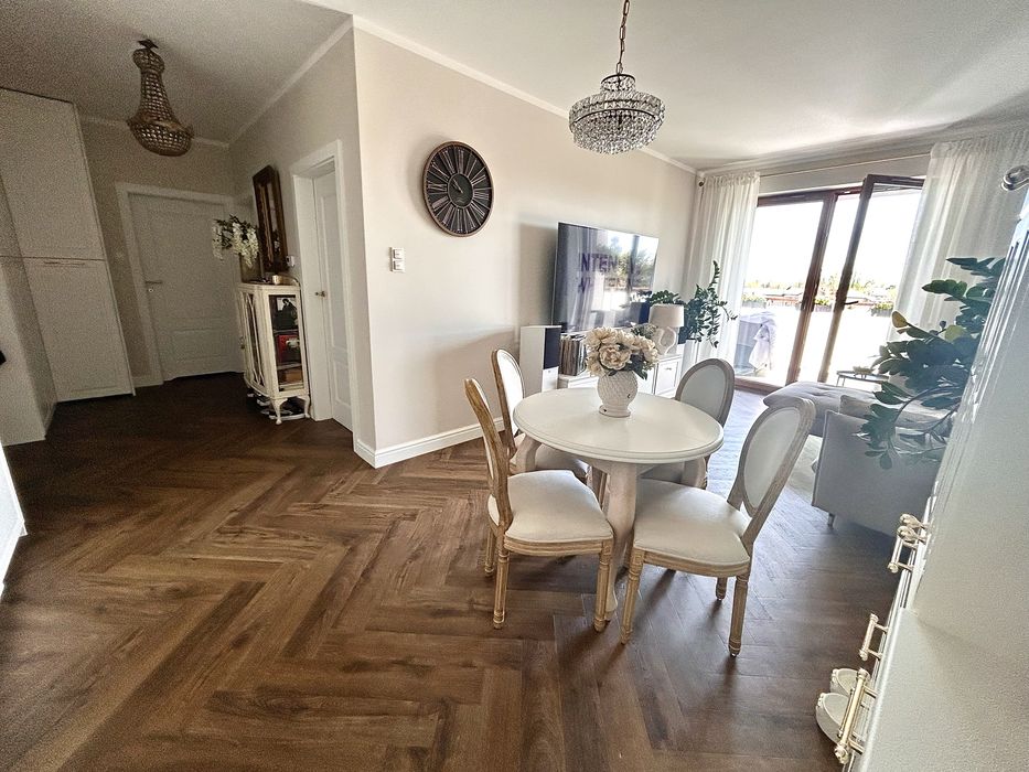 Nowy apartament w centrum z garażem