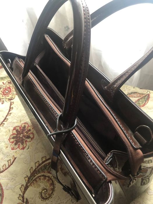 Продам жіночу сумку