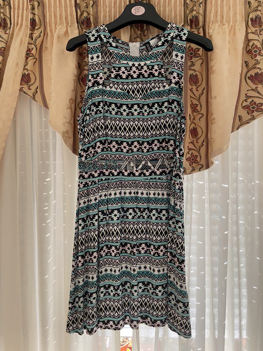Vestido H&M curto tam 40