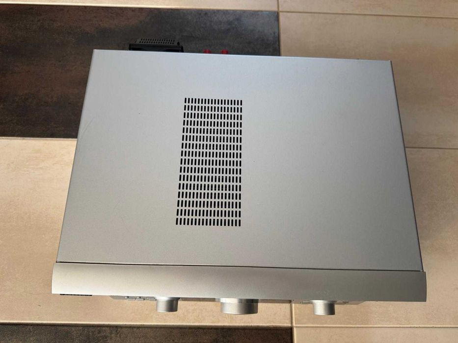 Amplituner Panasonic SA-HE90