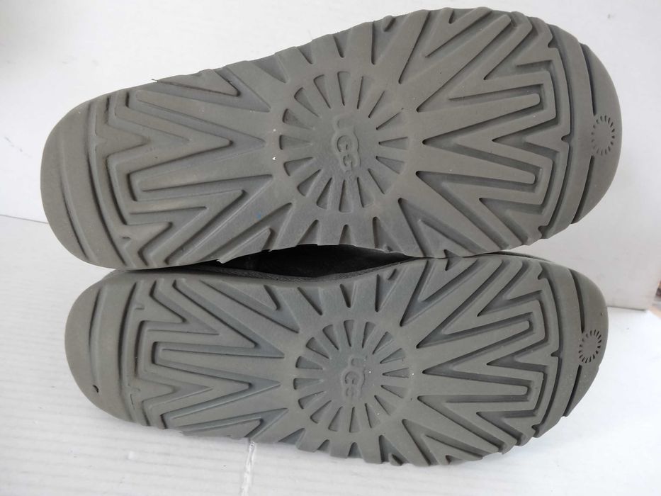 Buty UGG CLASSIC SHORT roz 39 Ocieplane Śniegowce