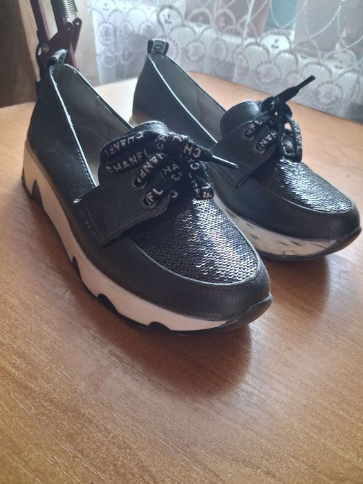 Туфлі  з паетками