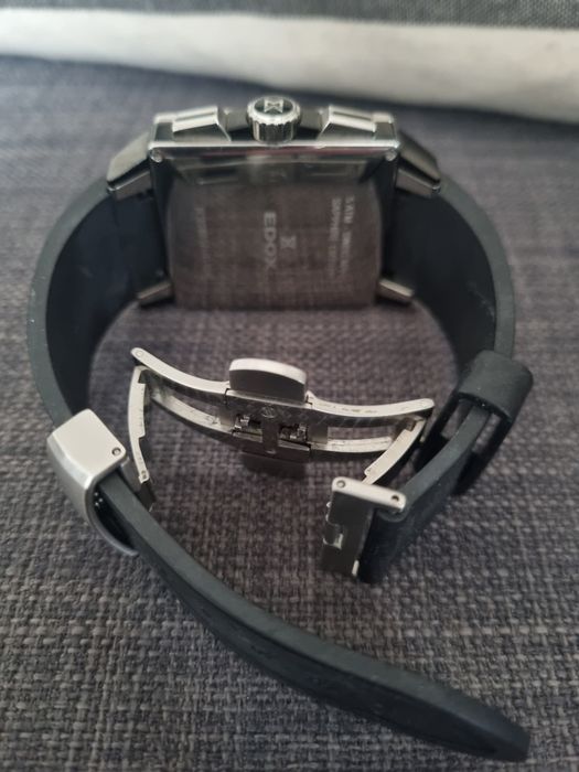 Damski zegarek Edox chronograf