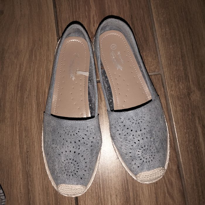 Nowe espadryle damskie młodzieżowe