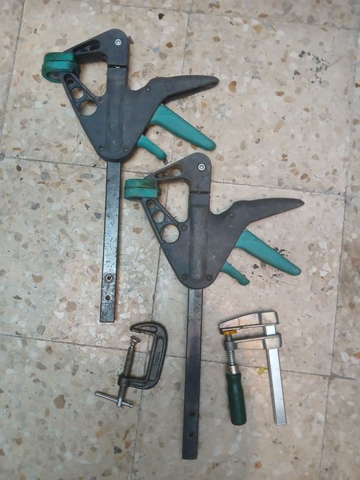 Grampos de carpintaria