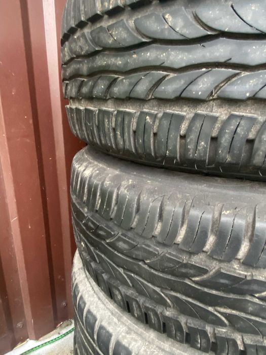 Komplet opon letnich 195/55R15