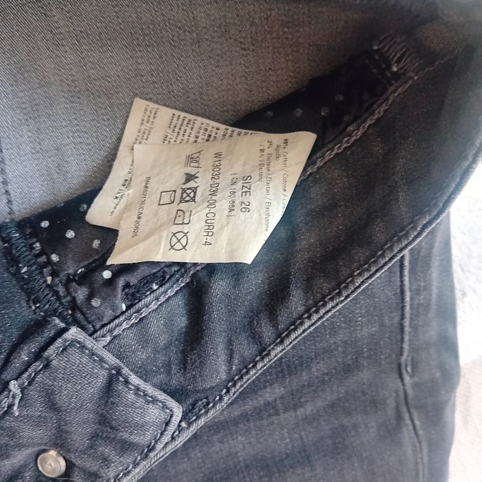 Spodnie Guess 26 czarna popiel bawełna