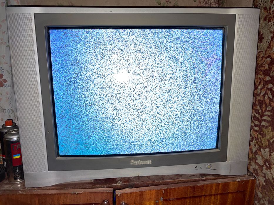 Телевизор Saturn диагональ 29 дюймов