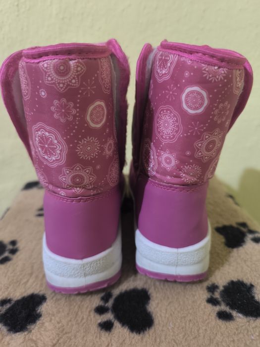 Чобітки -дутики на дівчинку 35 розмір