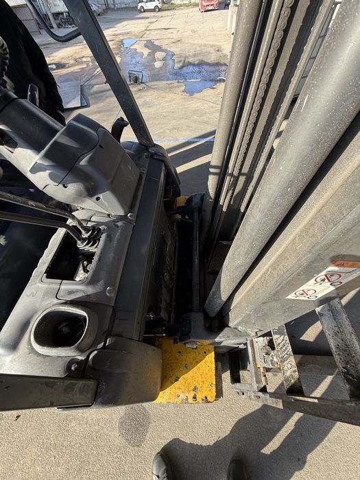 Погрузчик KOMATSU 1,5т дизель.