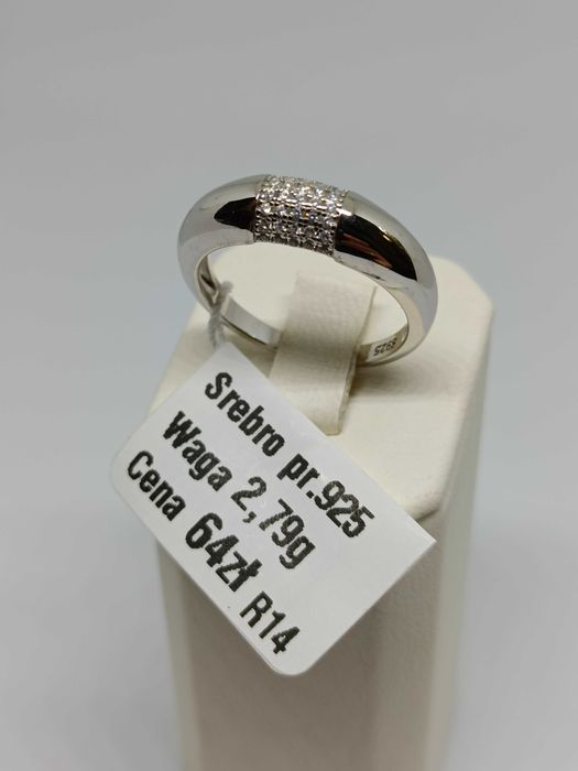 Pierścionek Srebrny p 925 rozmiar 14 waga 2,75g Komis Madej Sc
