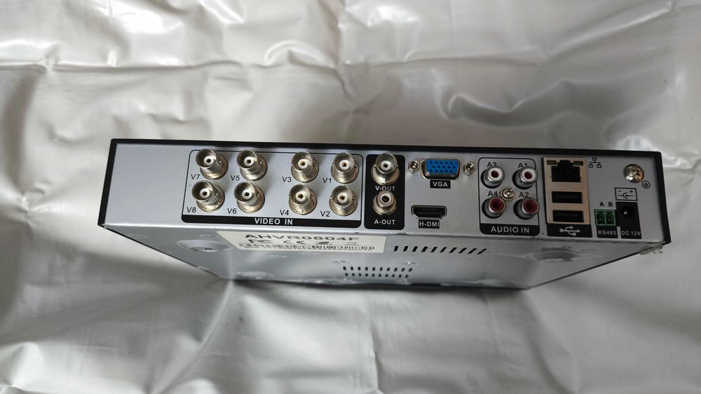 Видеорегистратор Ultra Security AHVR0804F, аналог + IP