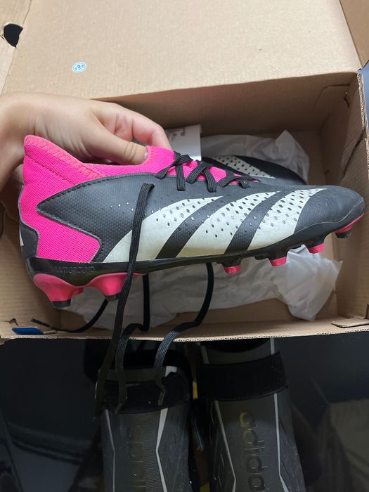 Botas de Futebol Predator Accuracy.3  com pouco uso64175815857921121