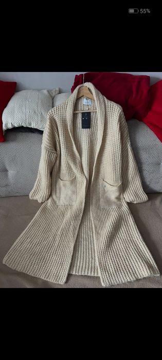 Nowy Długi kardigan w kolorze kremowo-beżowym, nowy