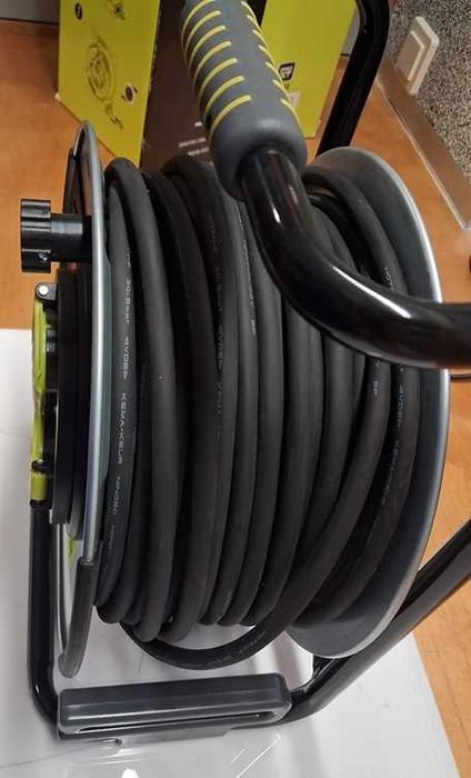 Przedłużacz 40 M, IP44, 3g1,5mm2