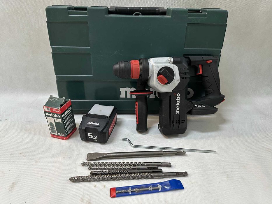 Akumulatorowy młot udarowo-obrotowy, młotowiertarka bezszczotkowa Metabo KHA 18 LTX BL 24 Q SE + bateria 5,2 Ah 18v