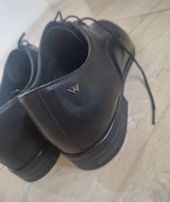 Czarne skórzane półbuty oxfordki Wojas 36