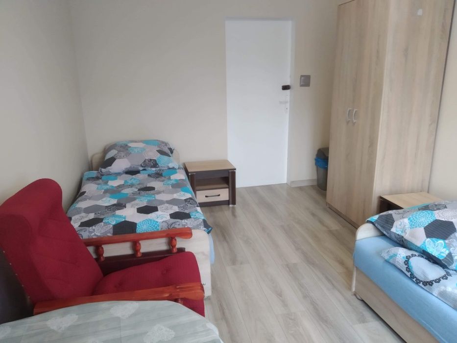 Noclegi - pokoje dla pracowników i turystów do wynajęcia