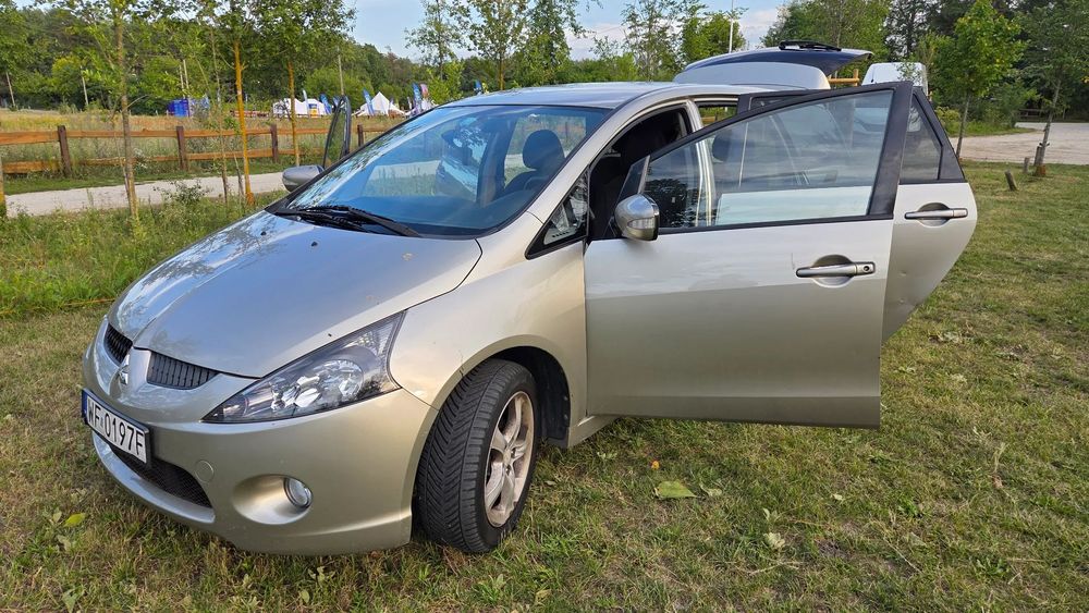 Mitsubishi Grandis
