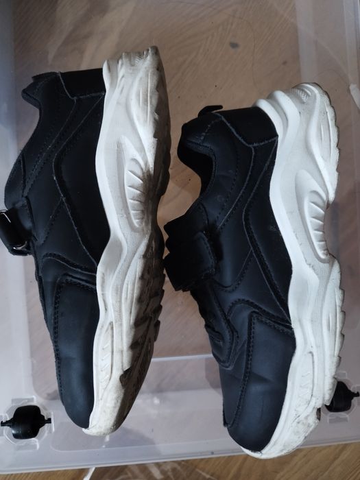 Buty sportowe DeeZee rozm.35