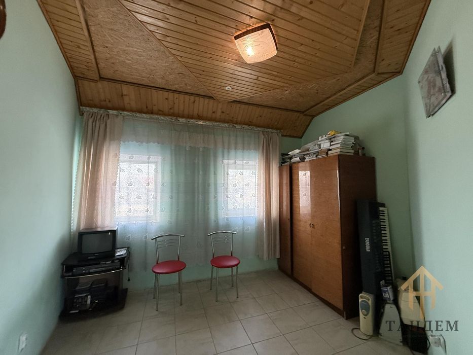 Продаж фасадного приміщення в Смиківцях (біля Тернополя)