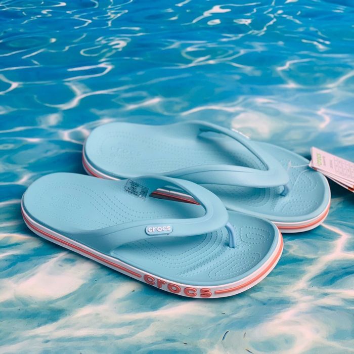 Жіночі крокси вʼєтнамки Crocs Bayaband Flip кроксы