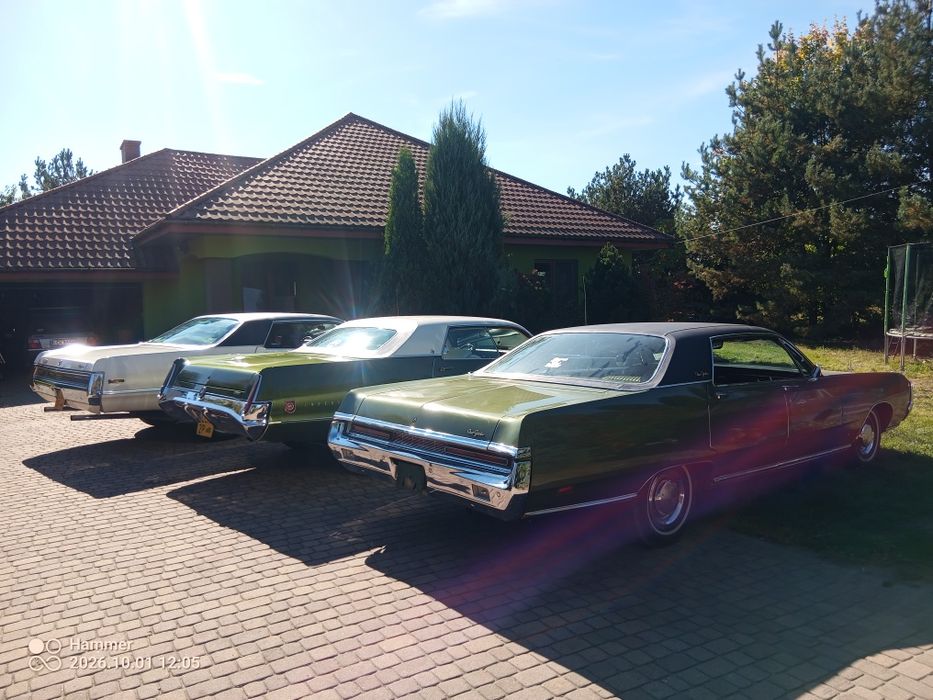 Samochód auto do ślubu zabytkowy Chrysler 300 z 1971r