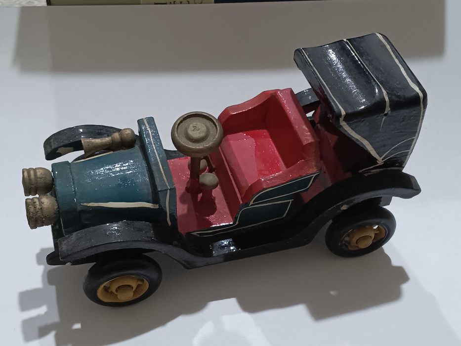 Miniatura Carrinho Antigo