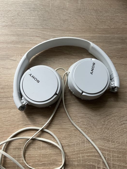 Навушники накладні Sony White