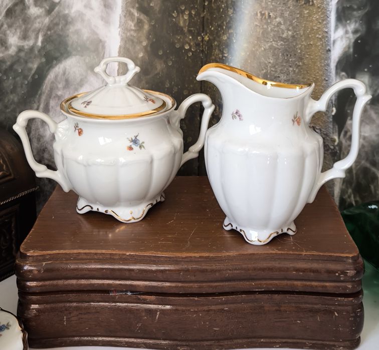 Serwis do kawy mokka Wałbrzych piękna stara porcelana