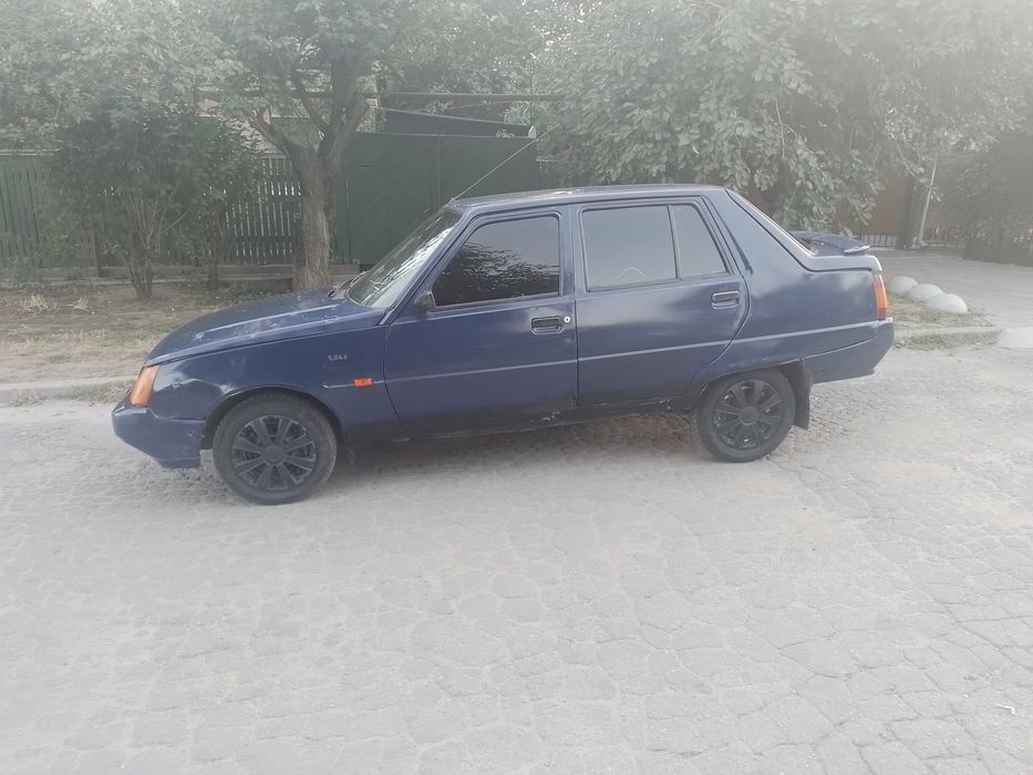 Продам ЗАЗ - 1103.  1.3L.