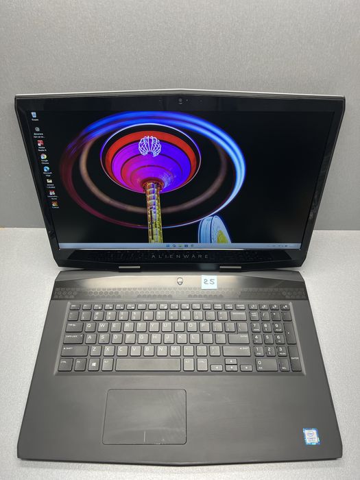 25 Ноутбук Alienware M17 i7-8750H/16/1Tb/RTX2070/17,3/120Hz