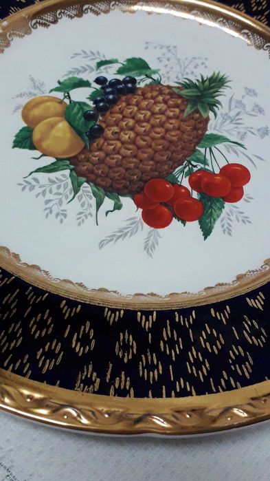 Prato em Cerâmica. 28cm. Lindíssimo!431395221107517441