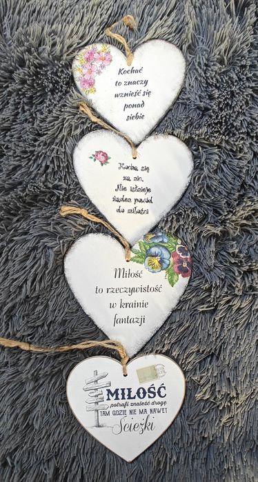 Zawieszki, ozdoby na ścianę,