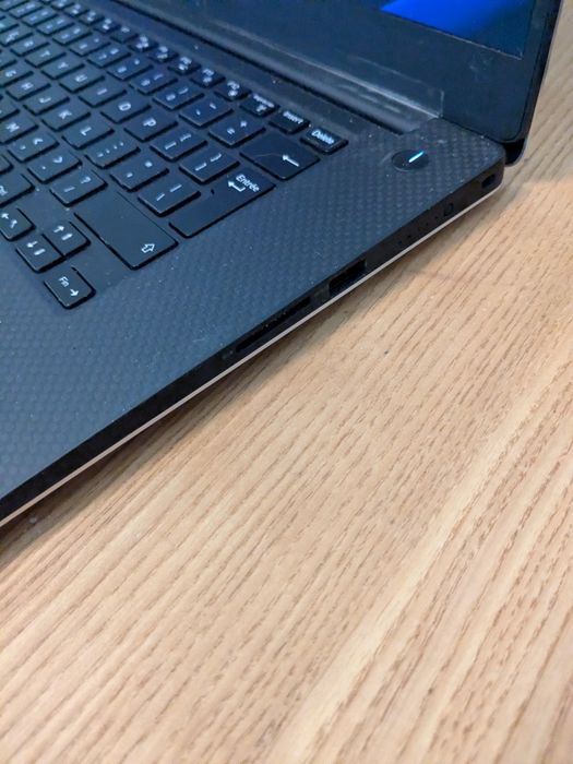 Dell Precision 5530 | Xeon | 32GB RAM | Quadro P1000 | 4K | Win 11
