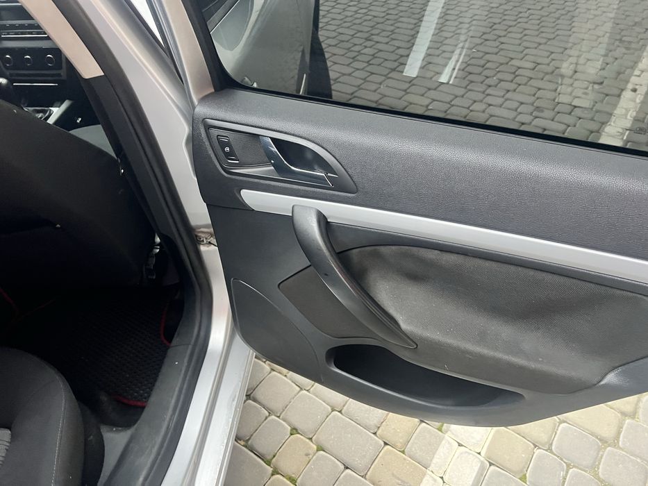 Продам Skoda Octavia A5 FL 1.6MPI