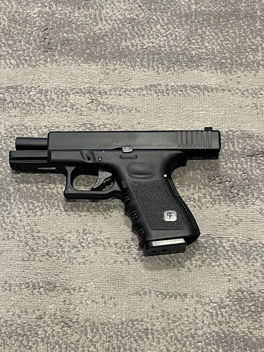 PISTOLA GLOCK 23 GREEN GAS BLOWBACK AIRSOFT (ENVIO GRATIS)
