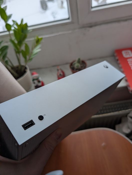 Xbox series s ( Ідеал )