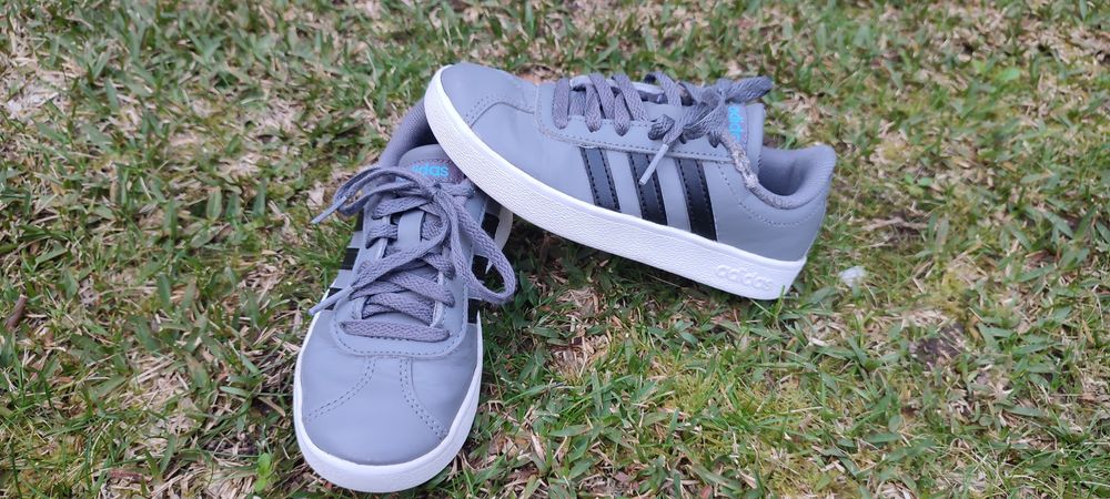 Sapatilhas ADIDAS n*29