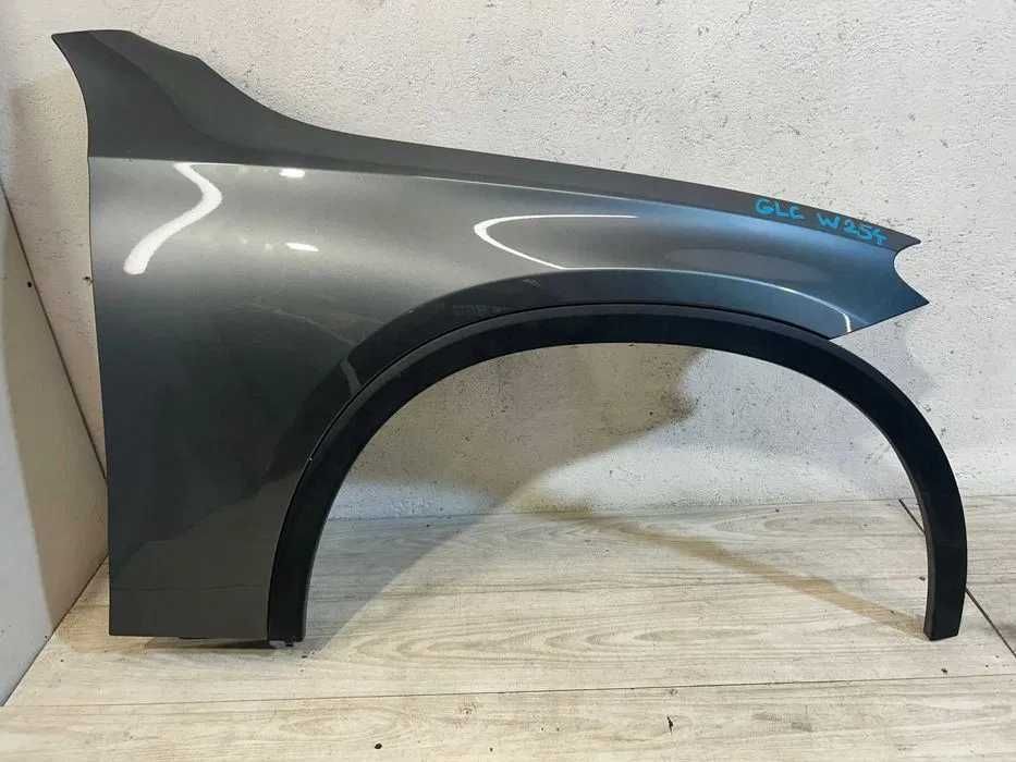 Крило переднє праве, ліве Mercedes Benz GLC W254