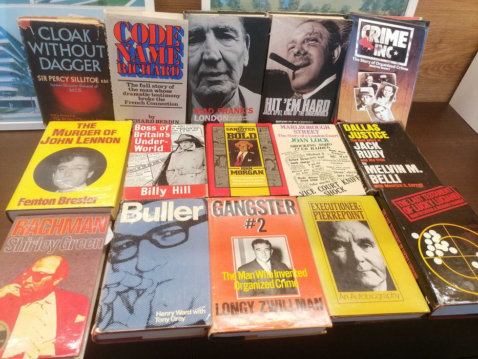 116 livros capa dura inglês