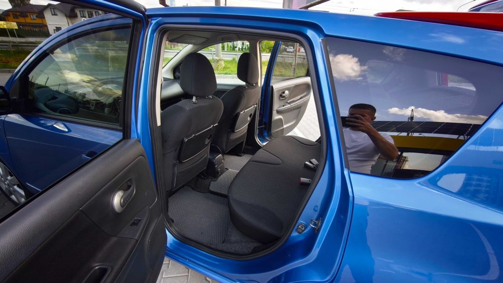 Nissan Note / 1,4 бензин / 2007