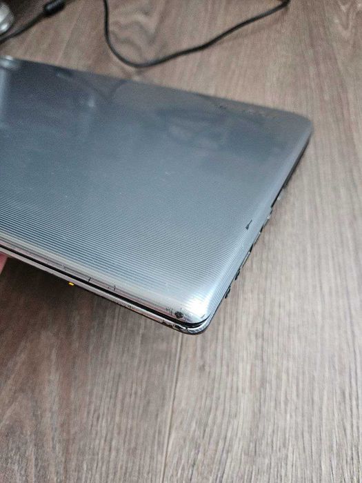 TOSHIBA Satellite L55-A5284