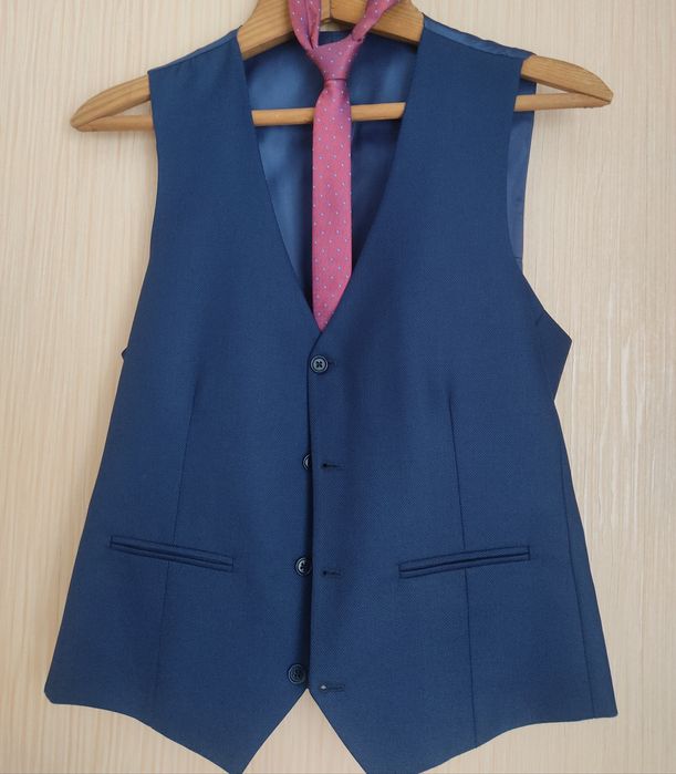 Продам чоловічий костюм