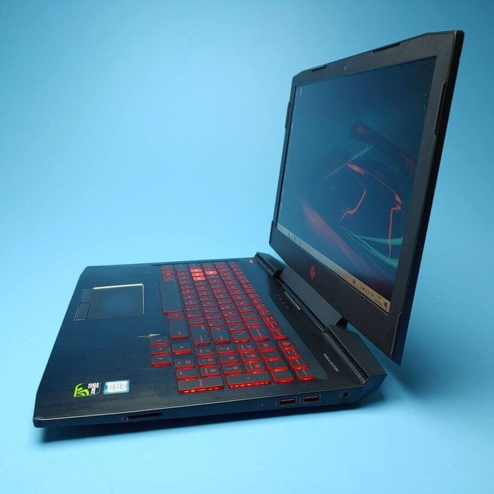 Мощный Игровой Ноутбук /6Гиговая видеокарта/ Киберпанк, Сталкер 2