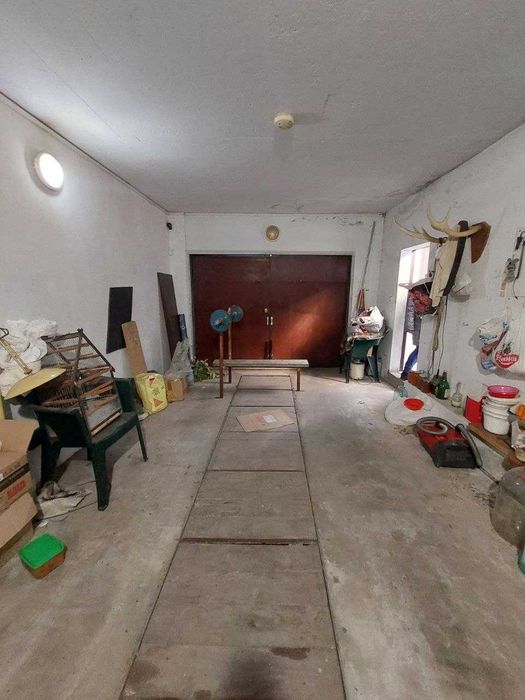 Продам двухэтажный дом с  ремонтом в Центре Слободки.